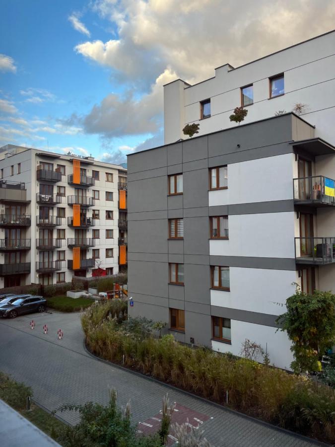 Cybernetyki2 Street Inn Near Airport Βαρσοβία Εξωτερικό φωτογραφία