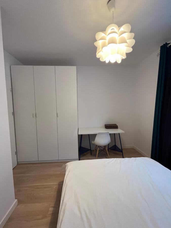 Cybernetyki2 Street Inn Near Airport Βαρσοβία Εξωτερικό φωτογραφία